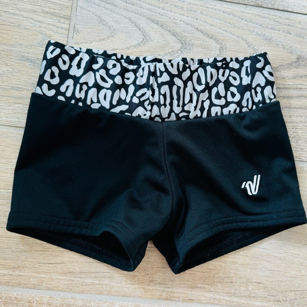 Little Girls Varsity leopard print cheer shorts - YS